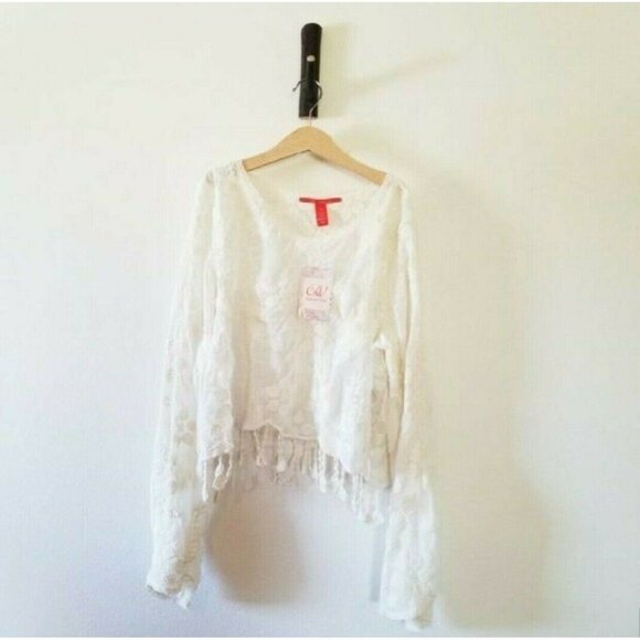 NWT Chelsea & Violet Lace Top w/ Fringe - Picture 5 of 6